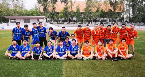 1-19110Q00616464-lp 电网服务事业部进行秋季足球赛